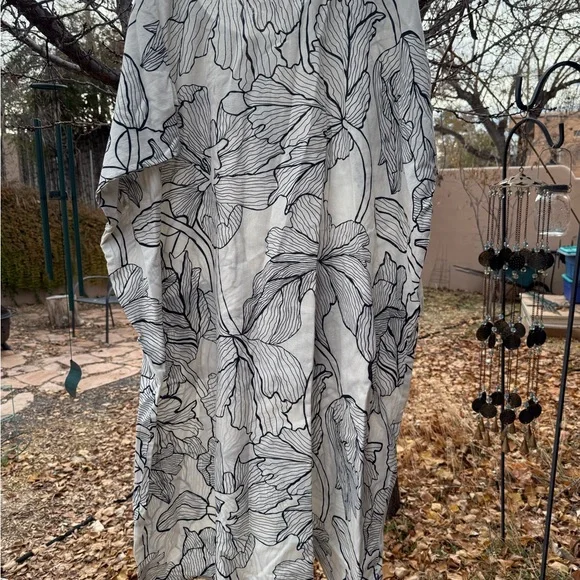 Cost Plus World Market Black and White Leaf Dress - Picture 3 of 8